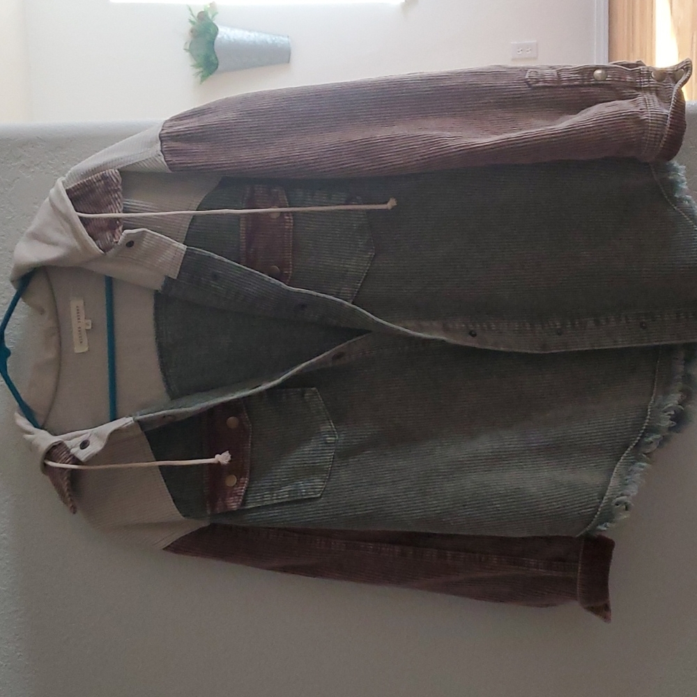 NEW Hooded Corduroy Shacket - Picture 4 of 4
